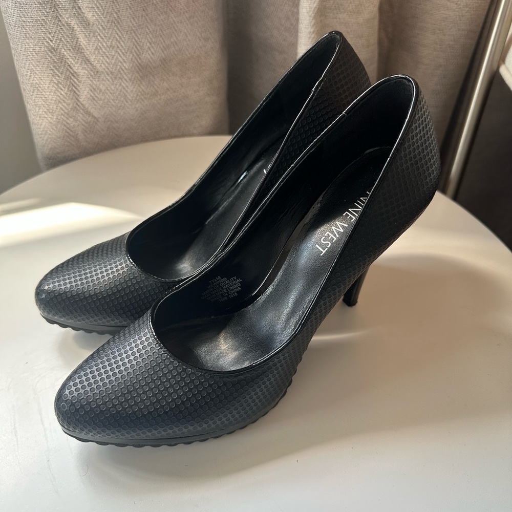 Nine West Black Textured Grip Sole High Heels